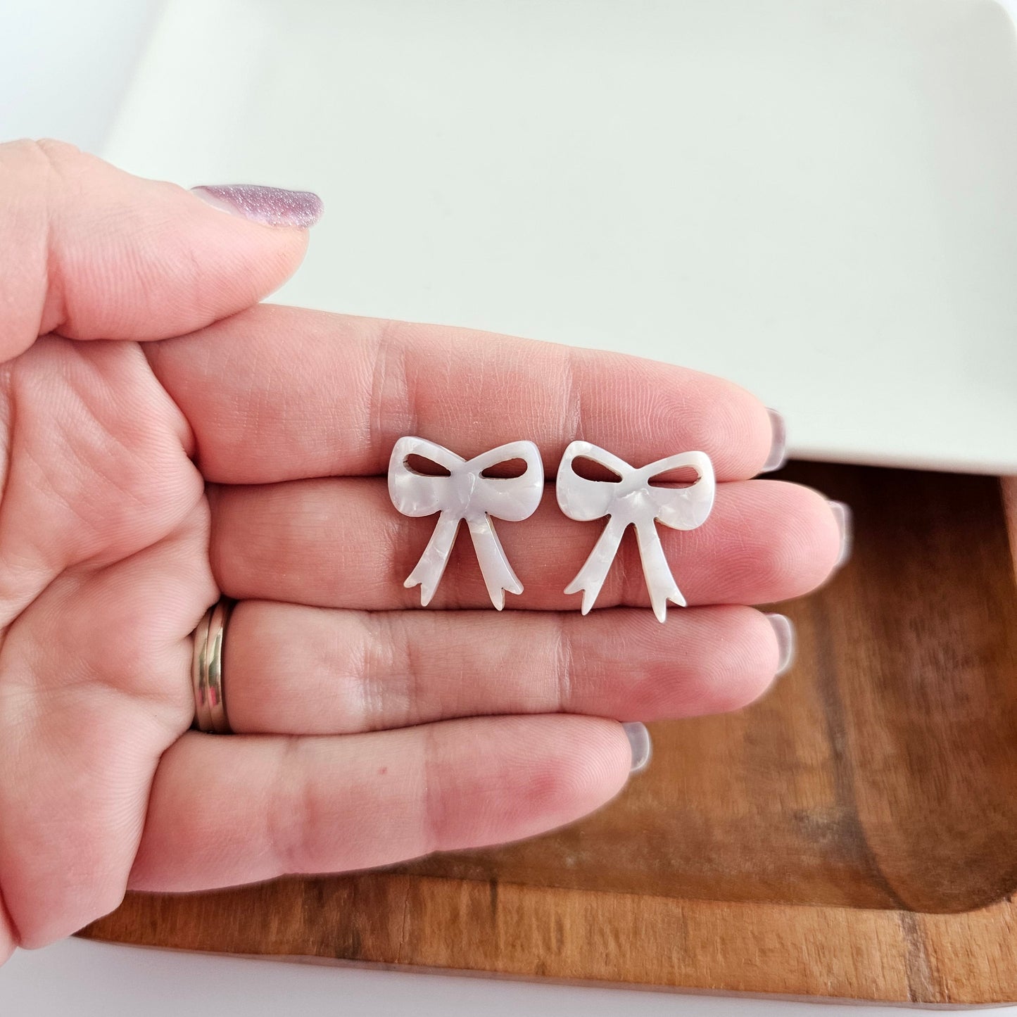 Bow Studs - White