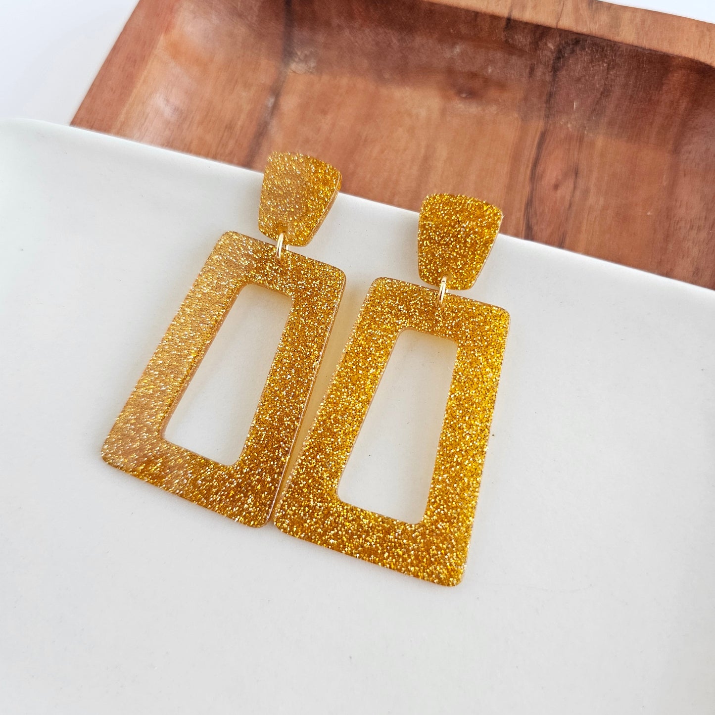 Avery Earrings - Yellow Gold Glitter