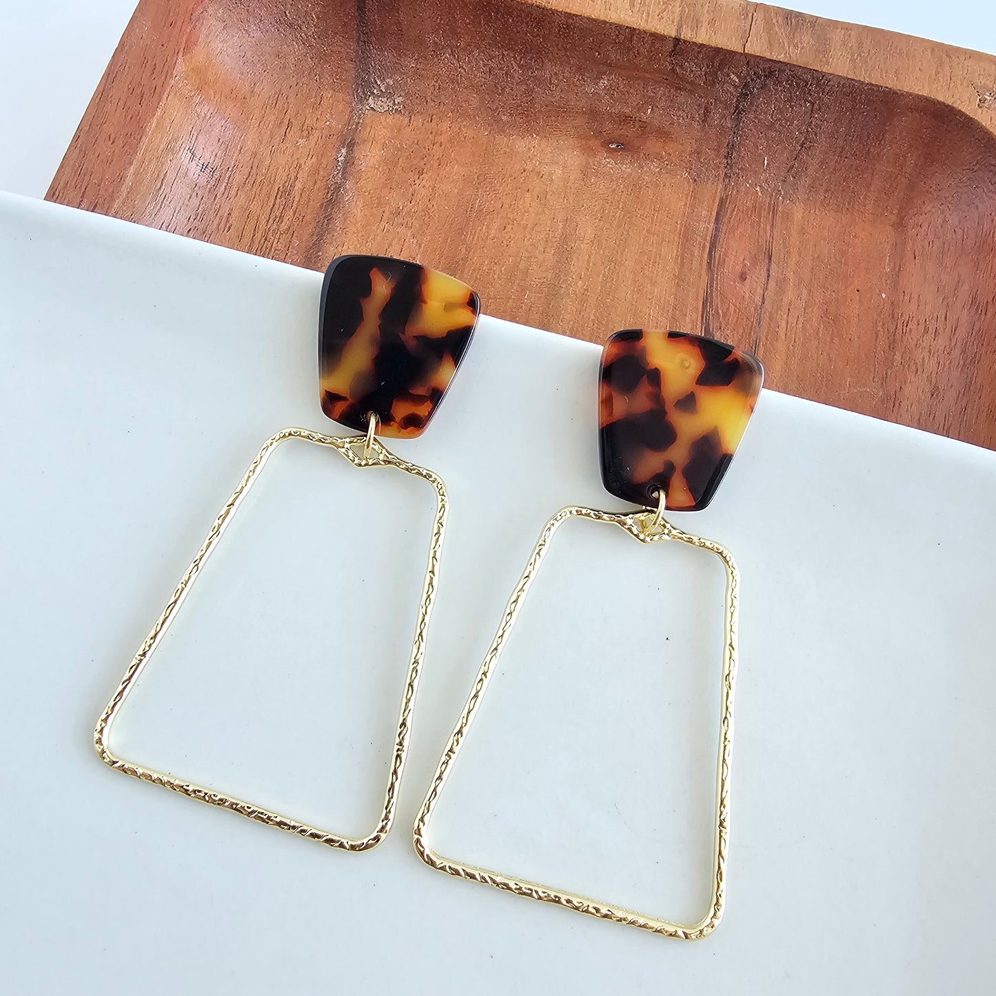 Ariana Earrings - Tortoise