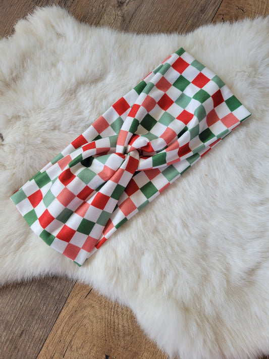 Red and green Christmas checker