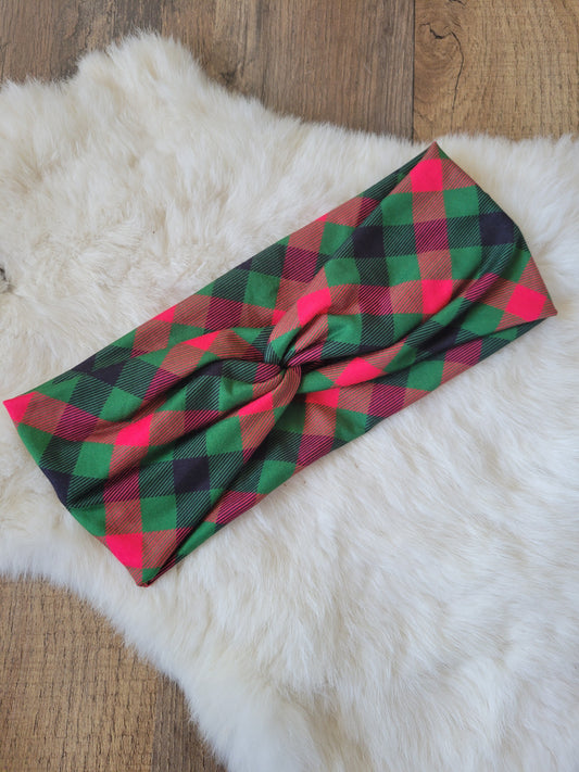 Black red and green plaid