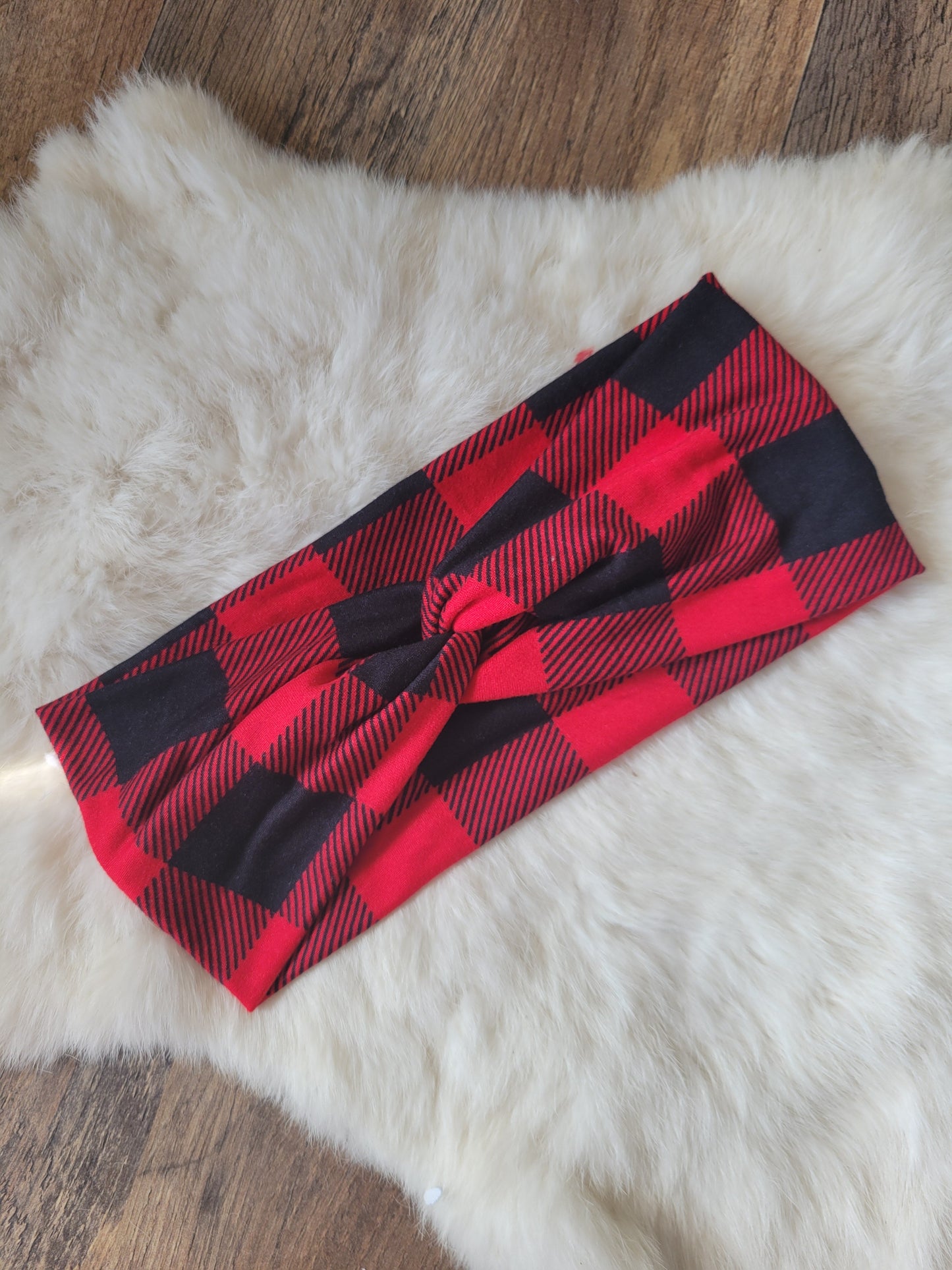 Red medium buffalo plaid