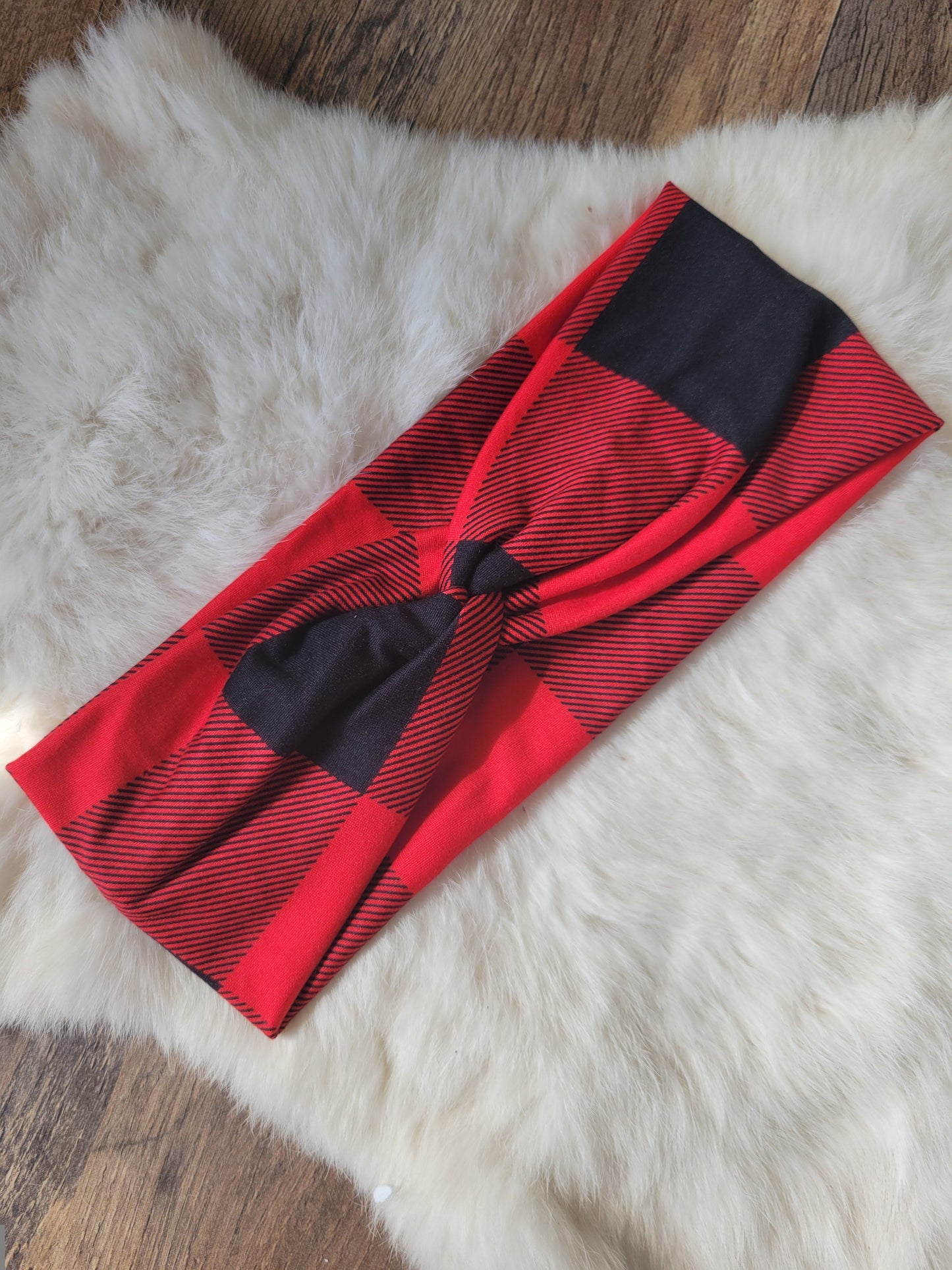 Red big buffalo plaid