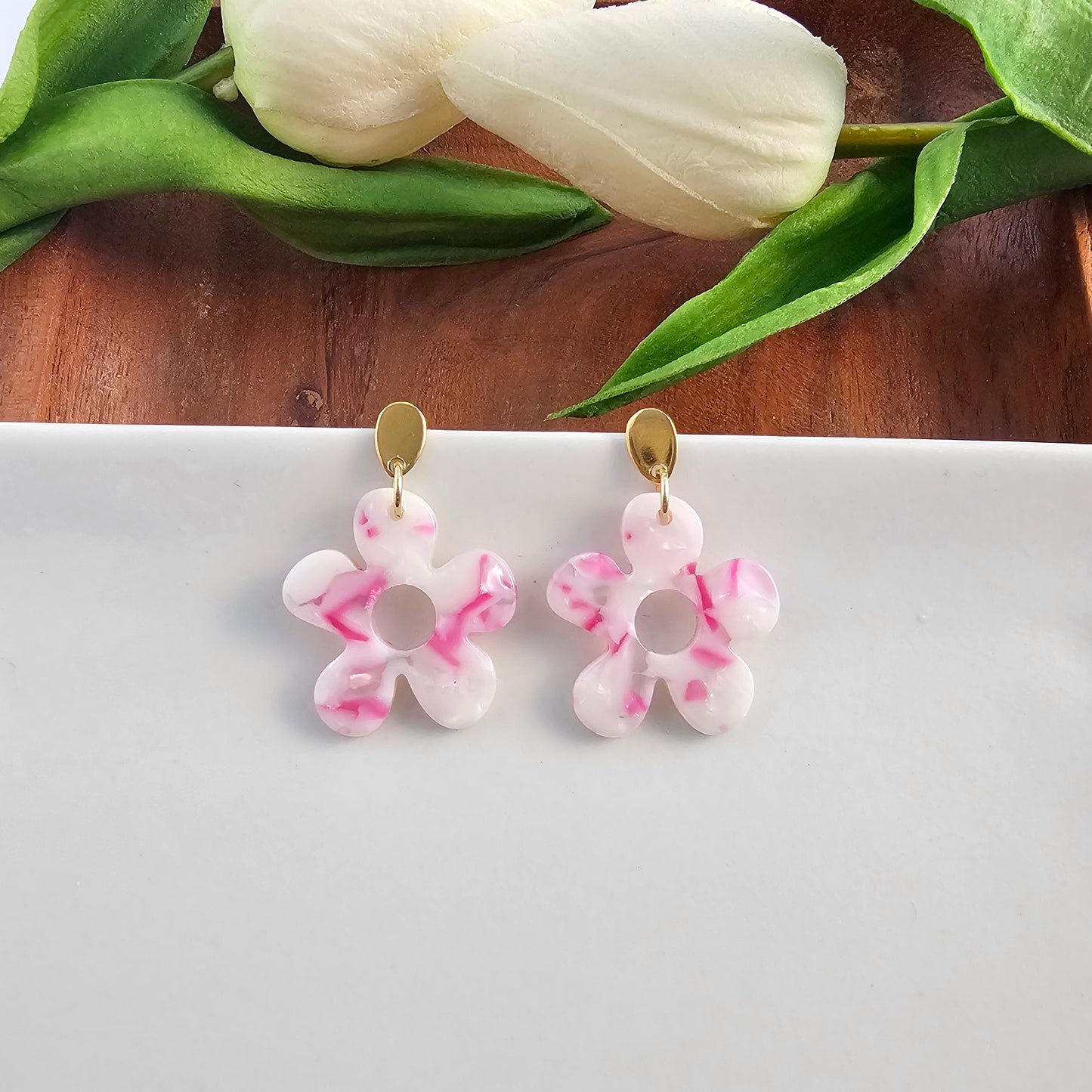 Daisy Earrings - Cherry Blossom