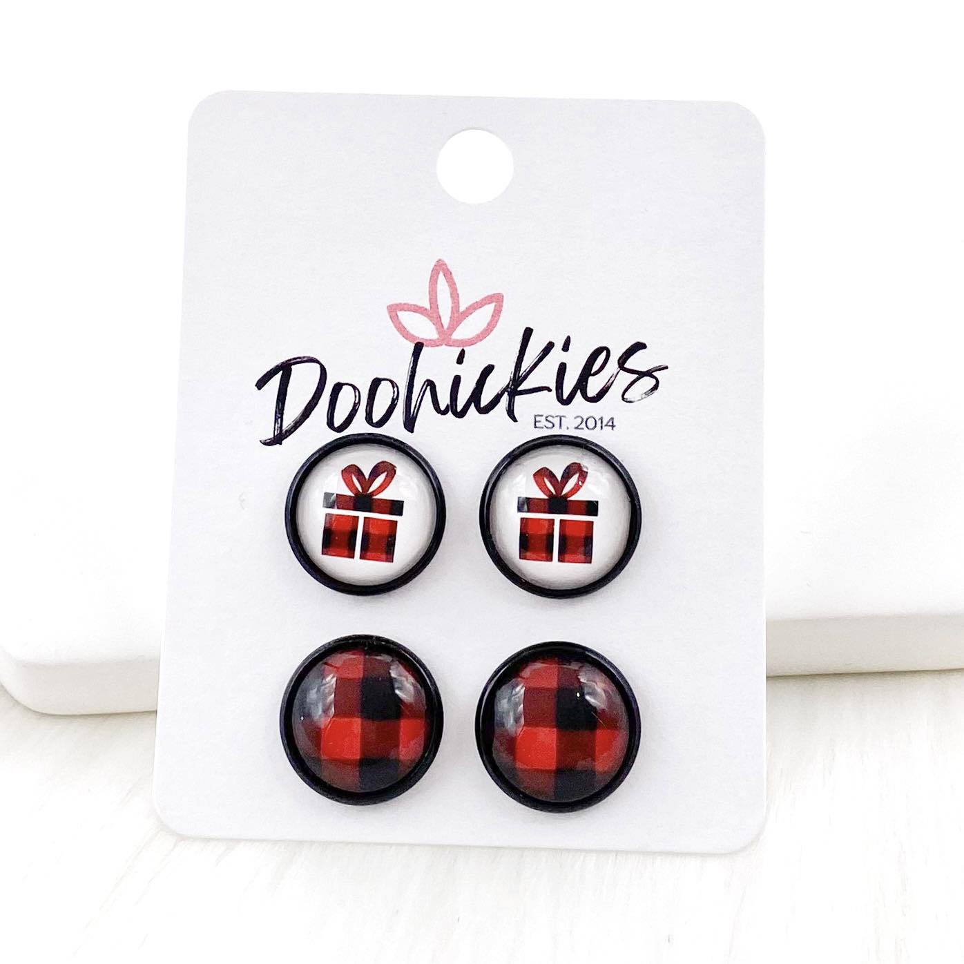 12mm Buffalo Plaid Presents & Buffalo Plaid in Black Settings -Christmas Studs