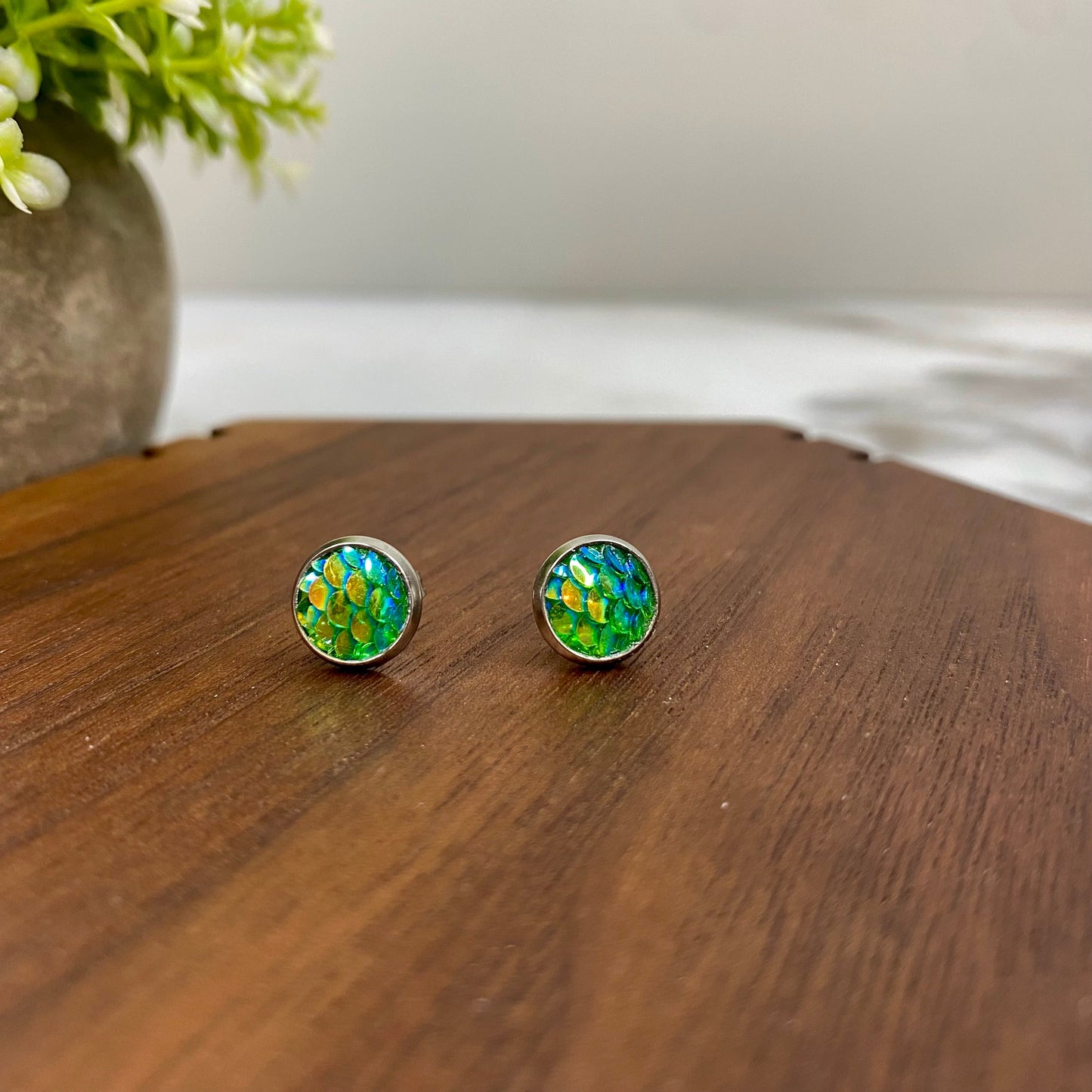 Druzy Stud Earrings - Mermaid 8mm - Lime