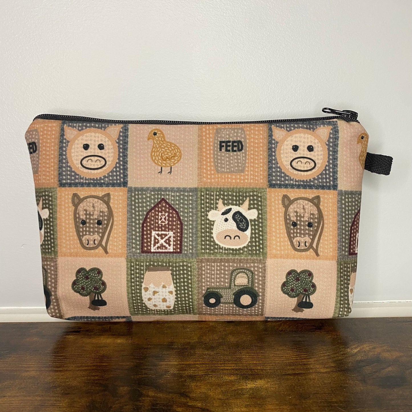 Pouch - Farm Animals Quilt