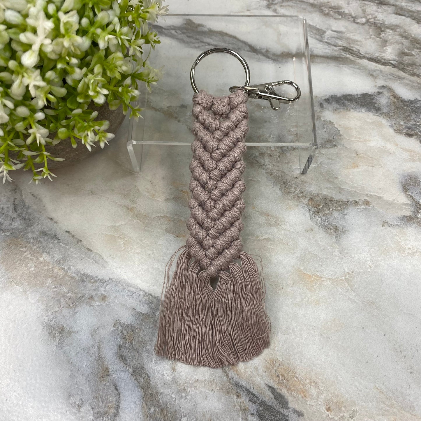 Keychain - Macrame - Braided Mauve