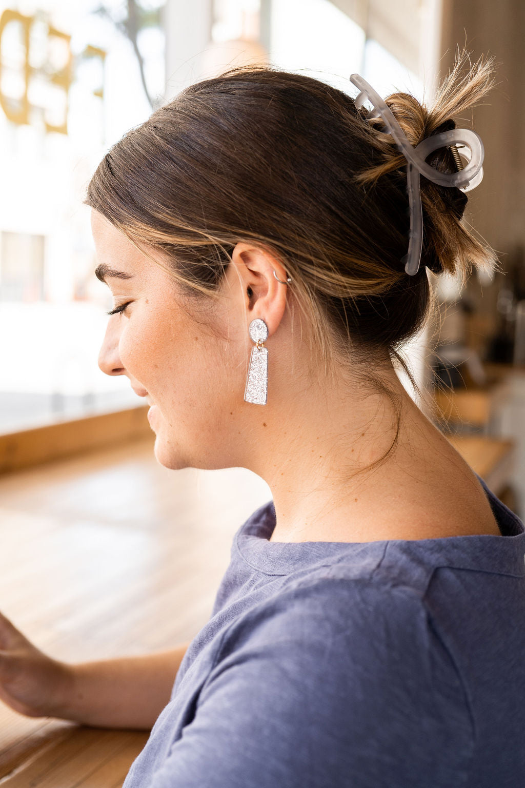 Mia Earrings - Gunmetal