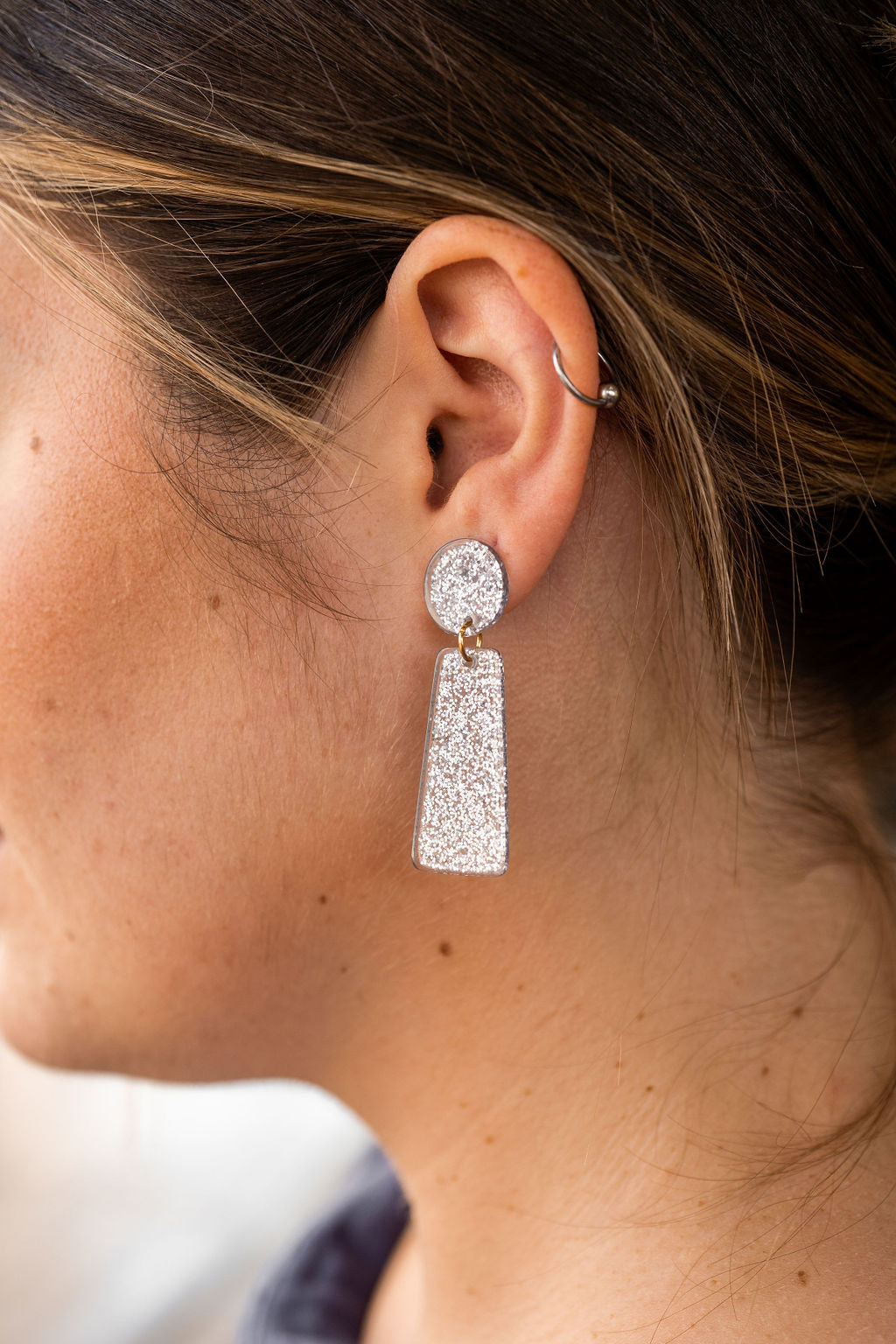 Mia Earrings - Gunmetal