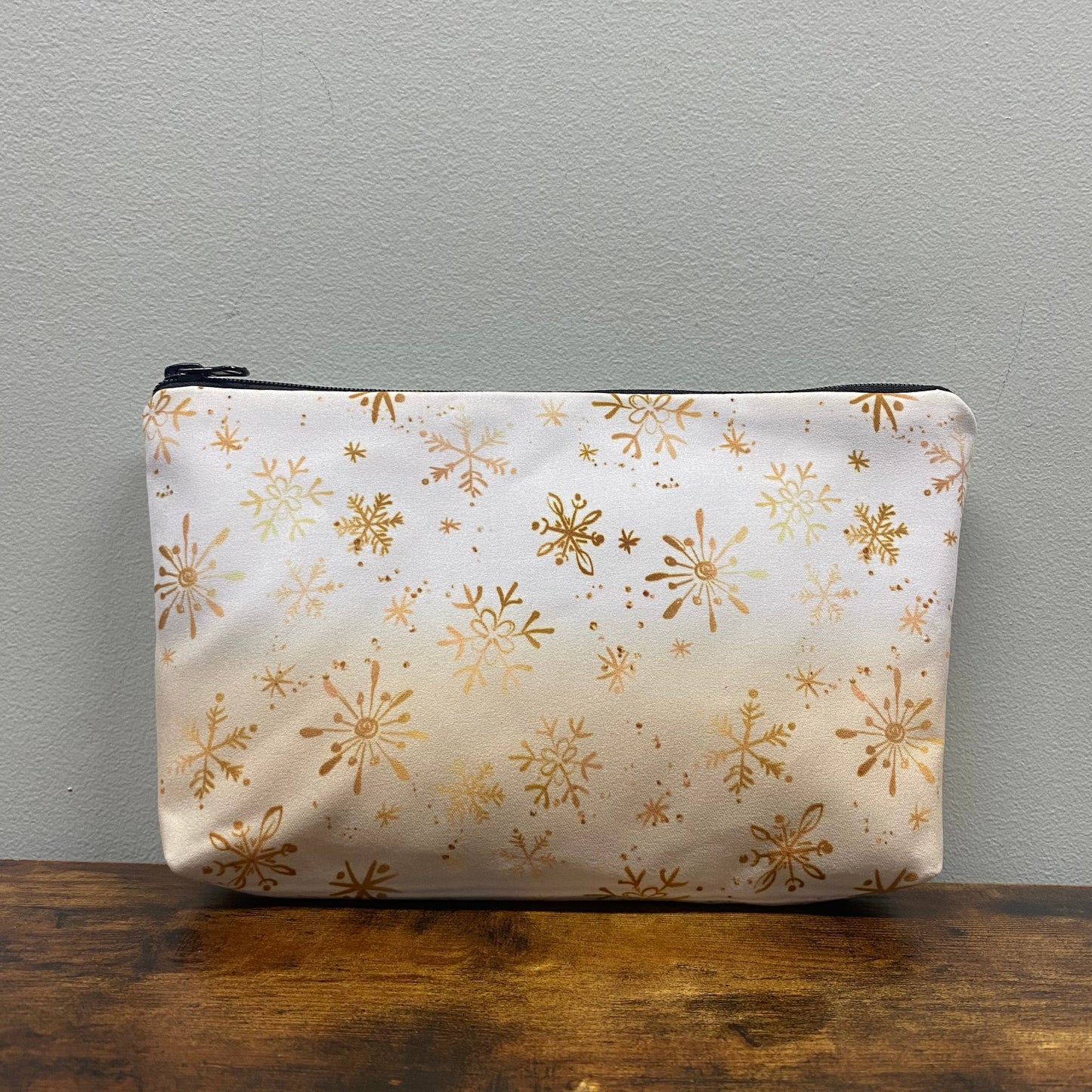 Pouch - Holiday Christmas - Snowflake Gold