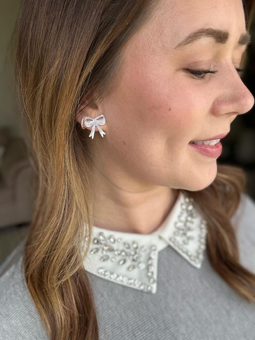 Bow Studs - White