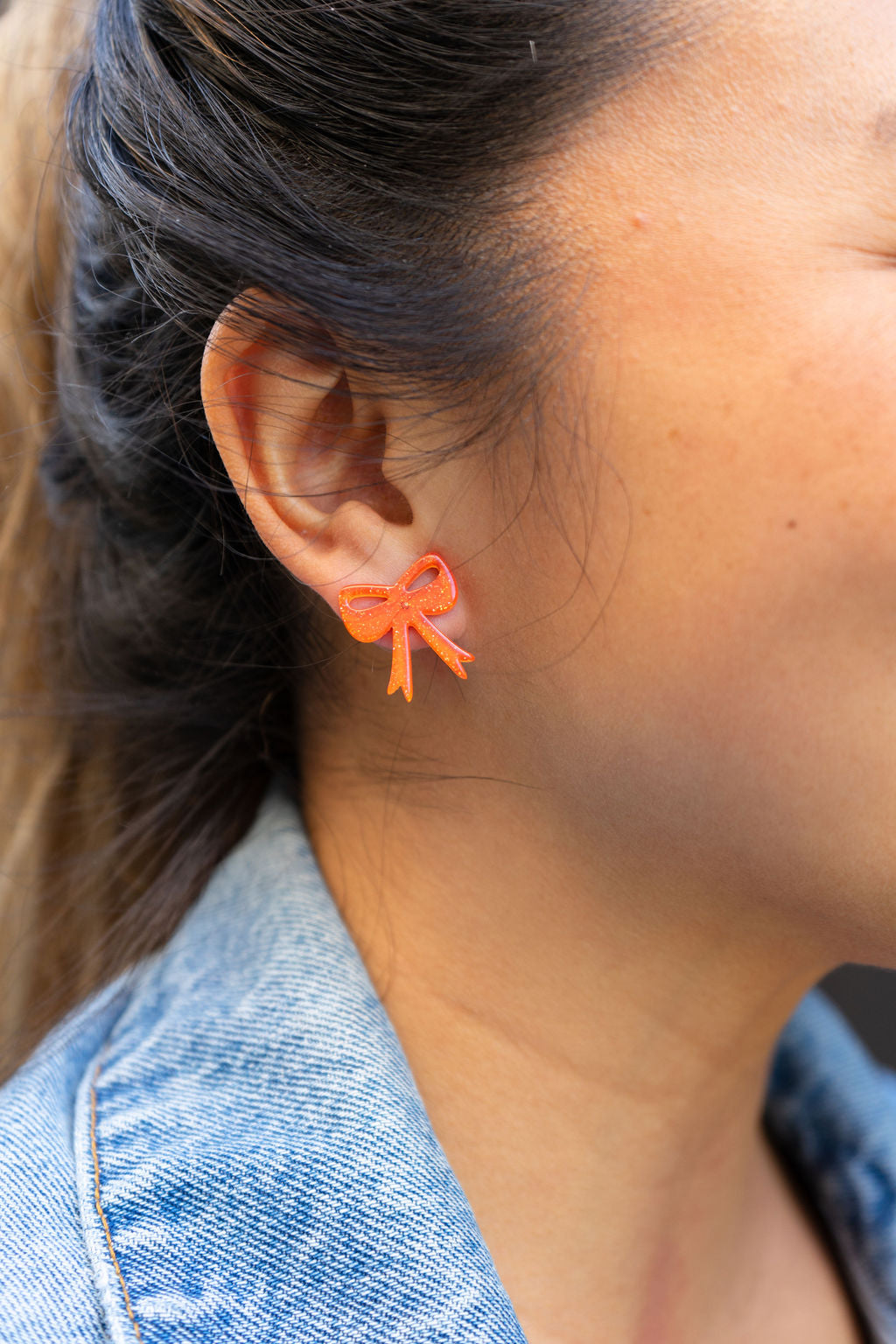 Bow Studs - Orange Glitter