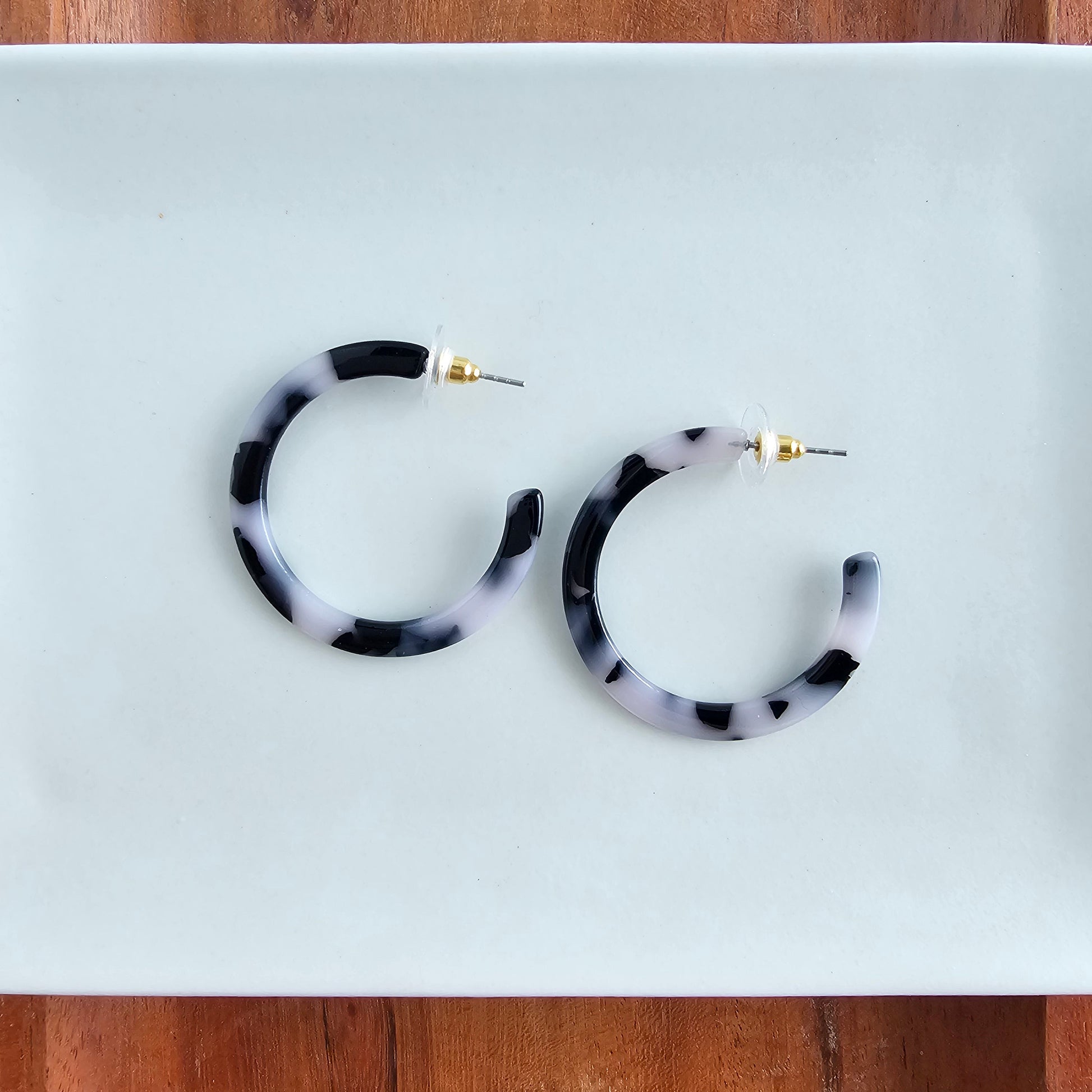 unique-id-ed8d1201-c429-40cb-9f1d-37a896845c27